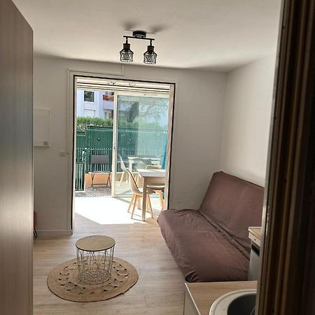 Charmant Studio Neuf 150M Plage Sur Avenue Principale Climatise Et Parking Cavalaire-sur-Mer Exterior photo