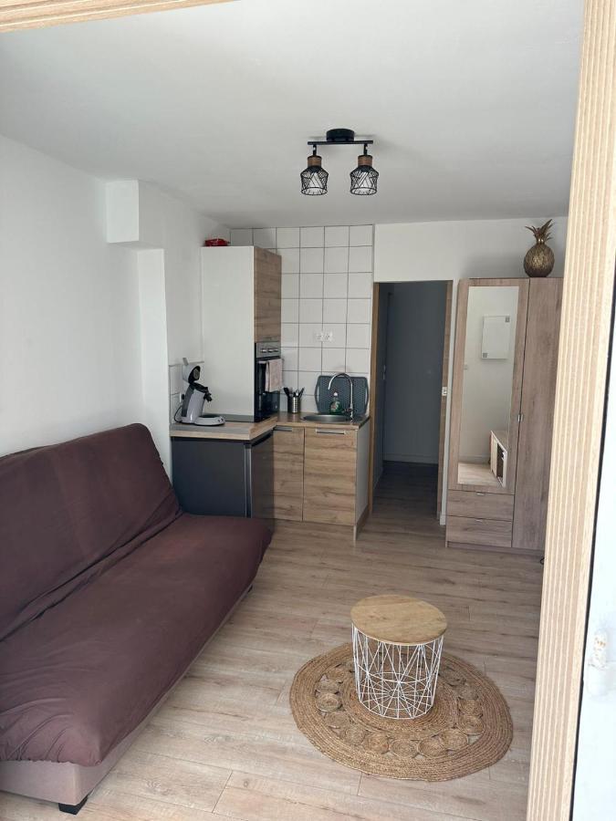 Charmant Studio Neuf 150M Plage Sur Avenue Principale Climatise Et Parking Cavalaire-sur-Mer Exterior photo